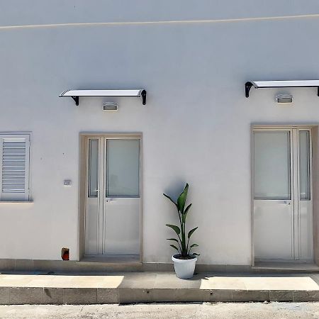 Le Margherite Holiday Home - Campomarino Di Maruggio, Zona Acquadolce Cirenaica ภายนอก รูปภาพ